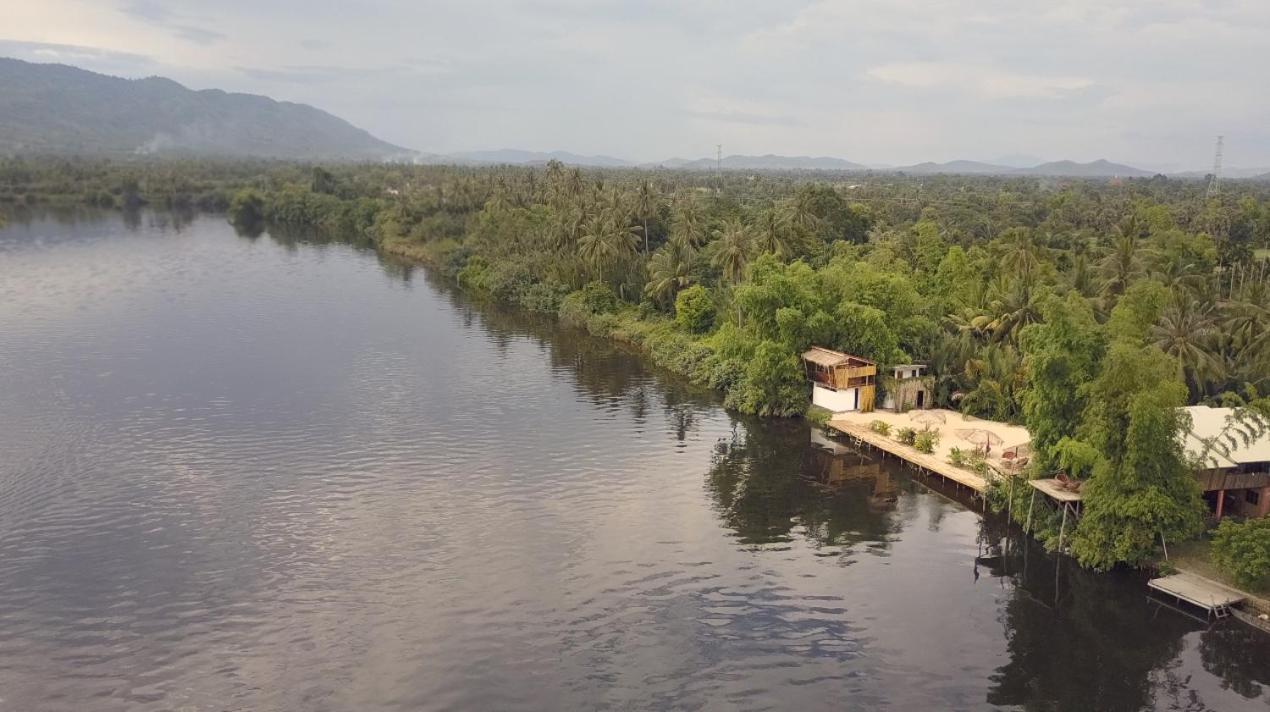 Sabay Beach Kampot Kültér fotó
